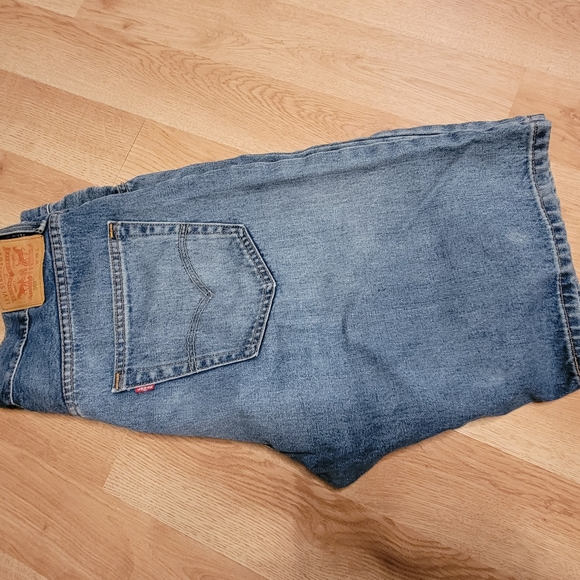 Levi's shorts - Picture 3 of 3